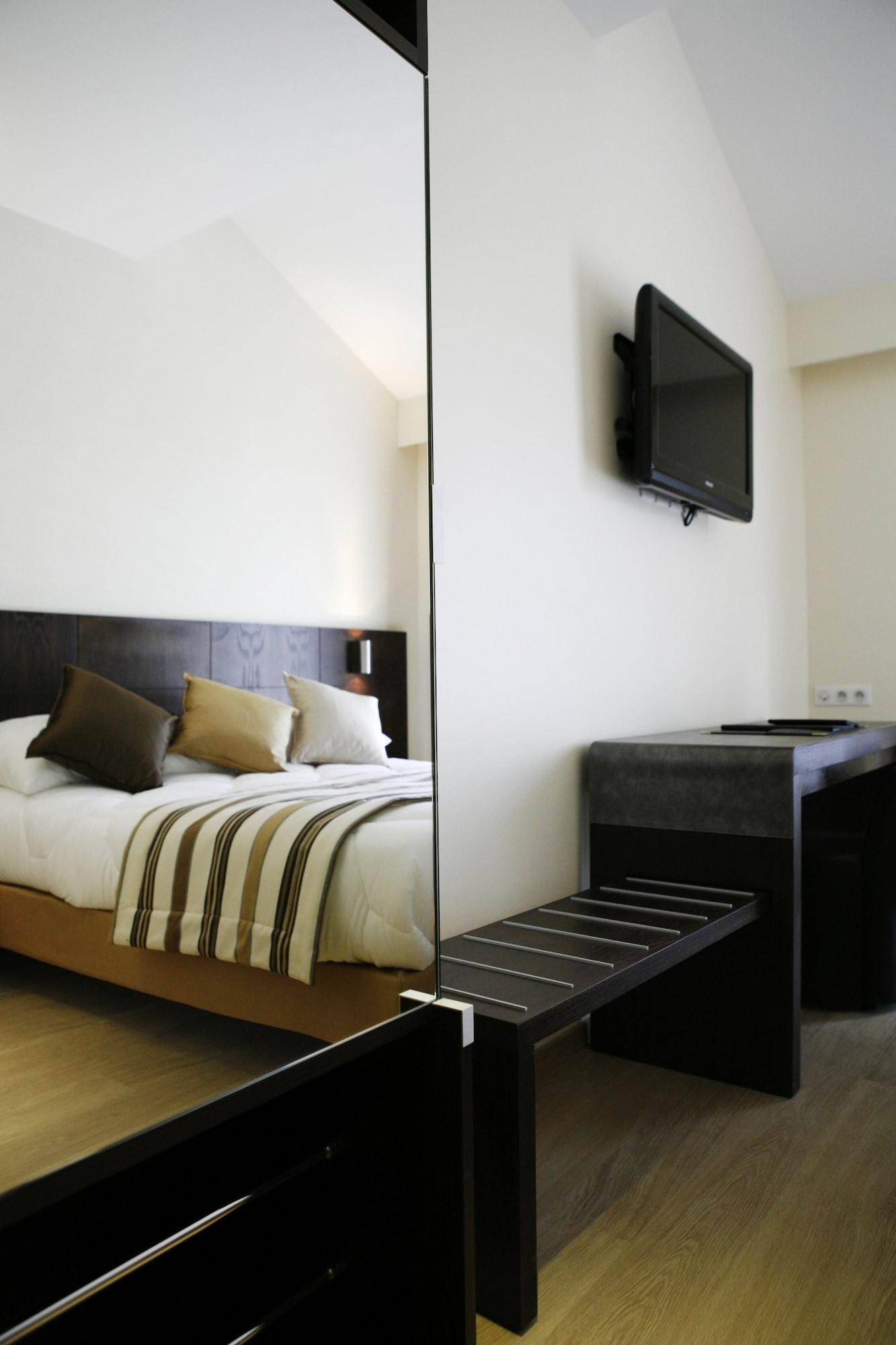 Best Western Plus Hotel Des Francs Soissons Exteriör bild
