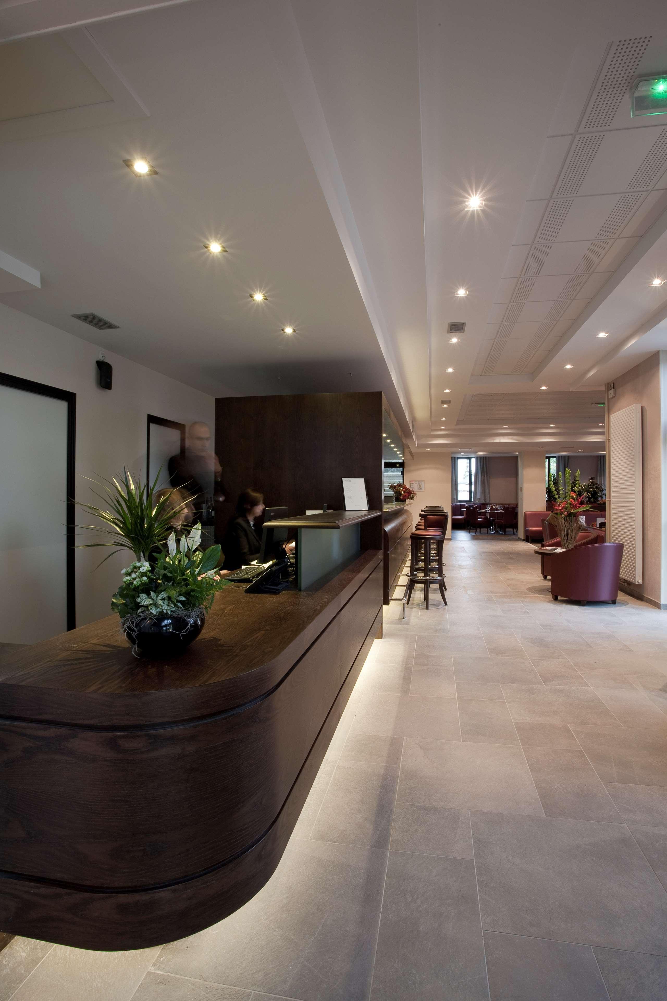 Best Western Plus Hotel Des Francs Soissons Exteriör bild