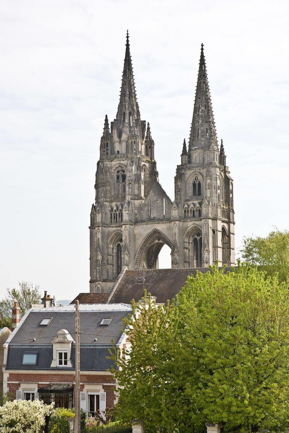 Best Western Plus Hotel Des Francs Soissons Exteriör bild
